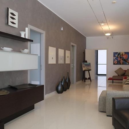 Villa Floyd Charming Rooms B&B Pachino Esterno foto