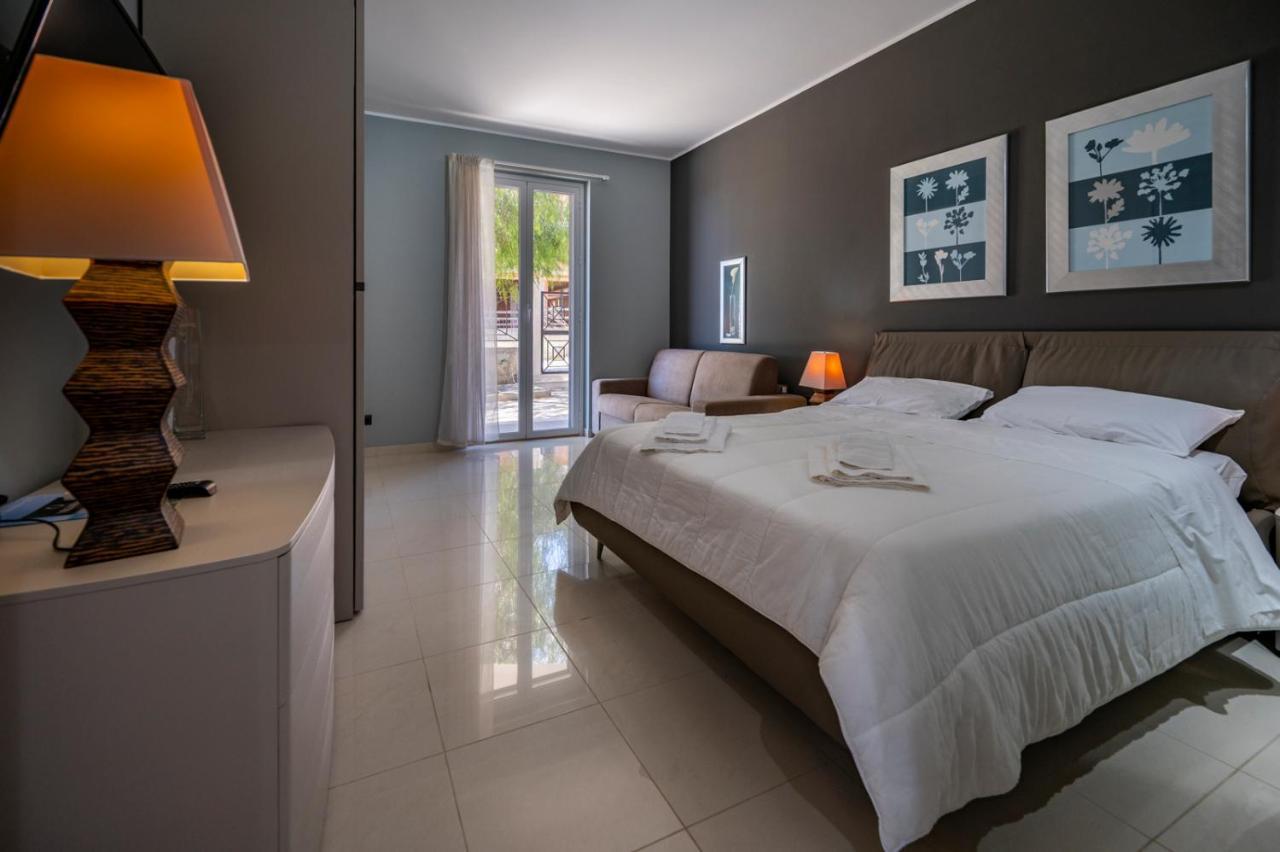 Villa Floyd Charming Rooms B&B Pachino Esterno foto