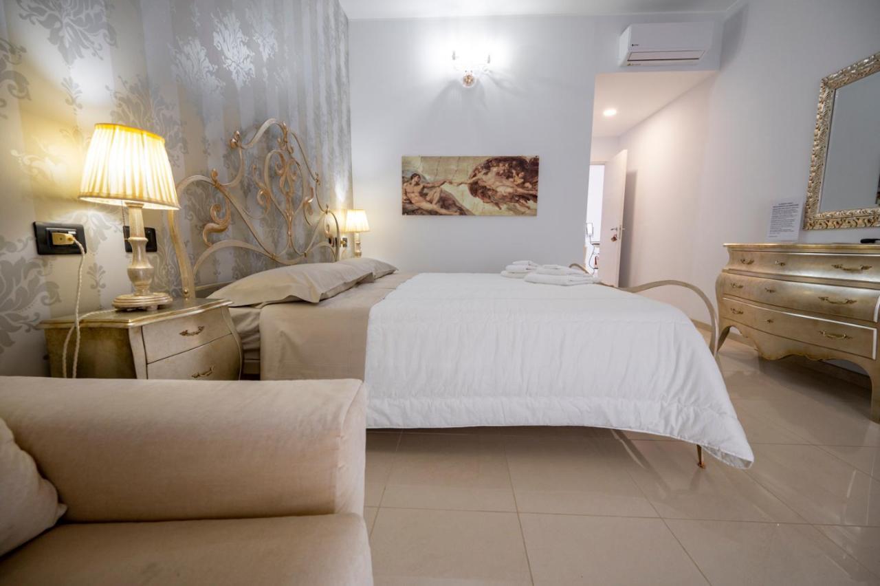 Villa Floyd Charming Rooms B&B Pachino Esterno foto