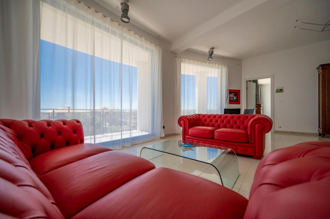 Villa Floyd Charming Rooms B&B Pachino Esterno foto