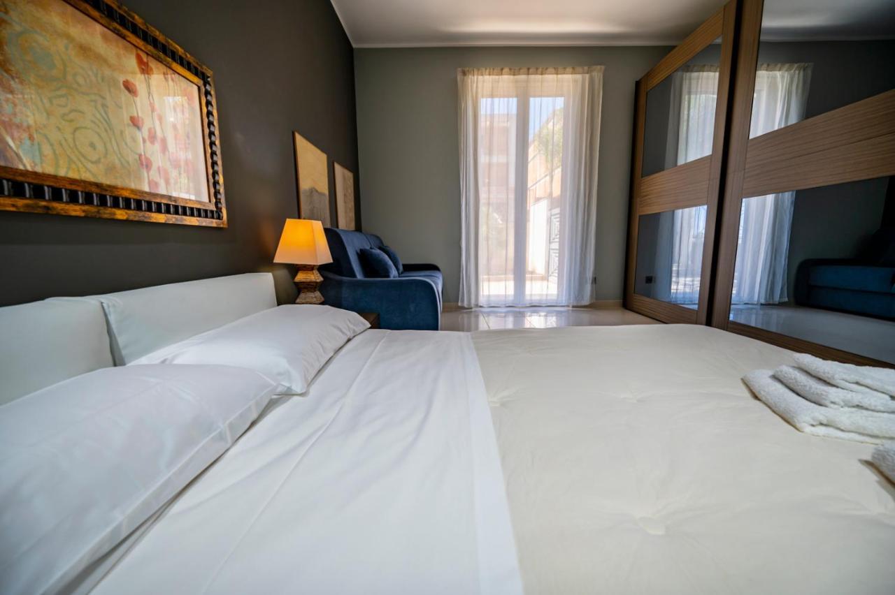 Villa Floyd Charming Rooms B&B Pachino Esterno foto